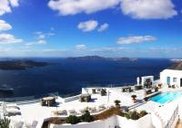 villa piscine Santorin Grèce panorama îles mer